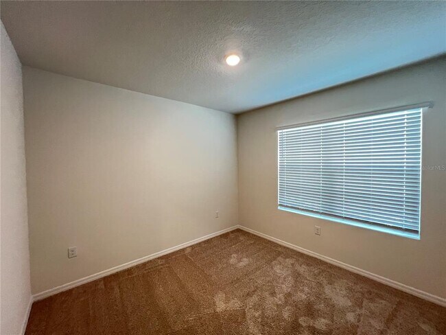 Building Photo - 536 Emily Gln St