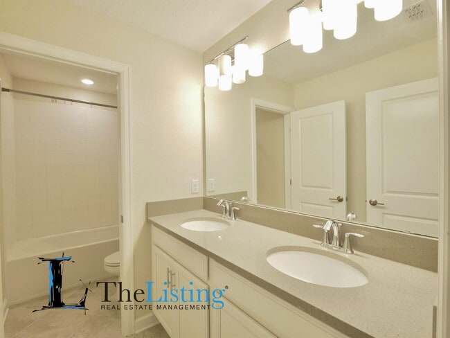 Building Photo - 1043 Blackwolf Run Dr