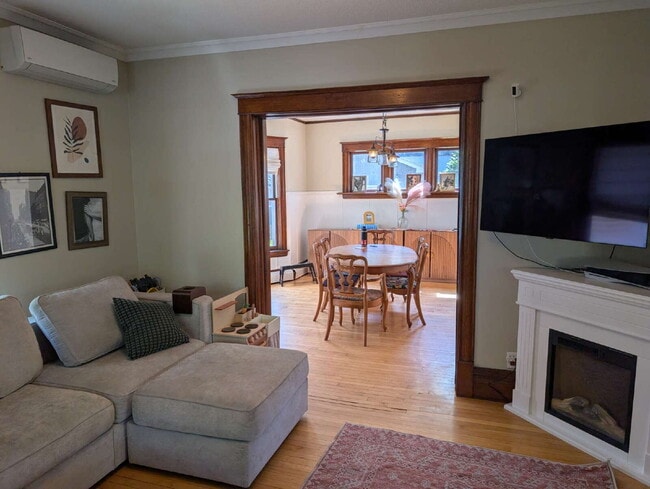 Building Photo - 3BR/2BA Northeast Minneapolis Home With Character, Privacy, and Room to Relax