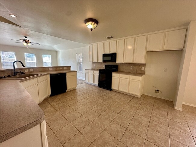 Building Photo - 15631 Barber Grove Ln