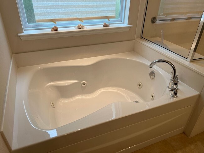 Building Photo - Spacious Sun City Home on Cul-De-Sac with Flexible terms