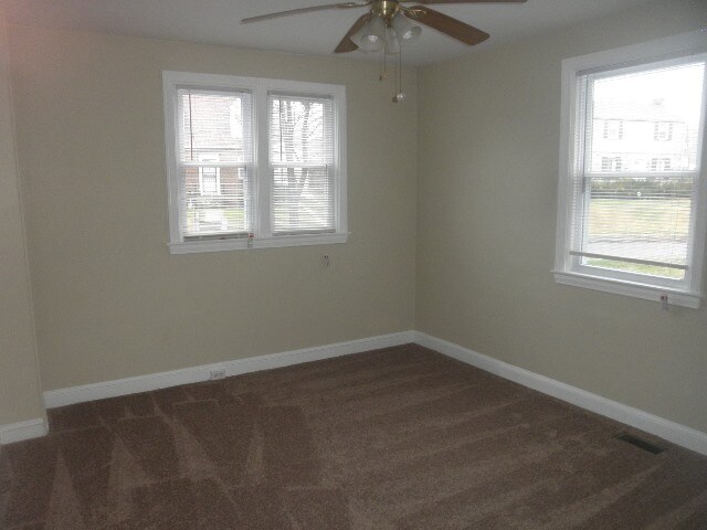 Building Photo - 3802 Biddison Ln