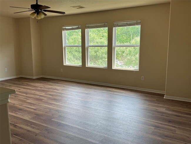 Building Photo - 18103 Dardanelles Ct