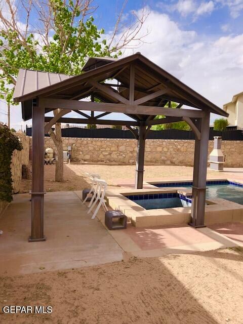 Building Photo - 13700 Paseo Rico Cir