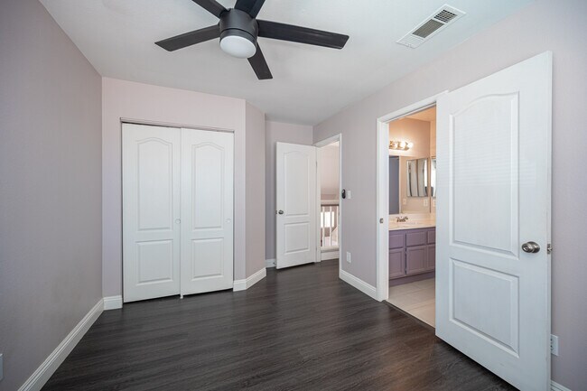 Building Photo - 1775 Walingwood Dr