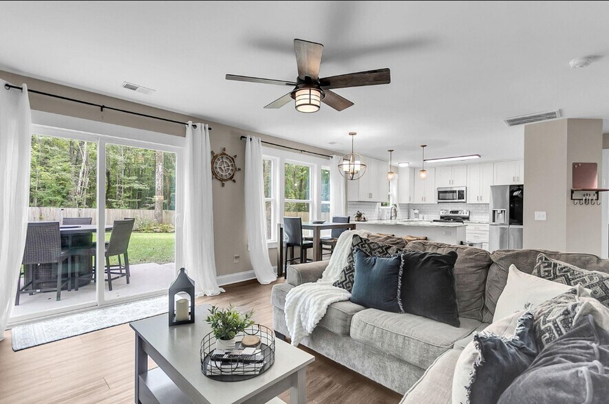 Building Photo - 3297 Walter Dr