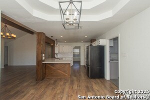 Building Photo - 430 CR 683