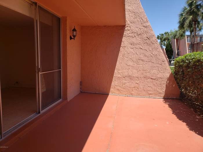 Building Photo - 3401 Townsend Blvd unit 1213