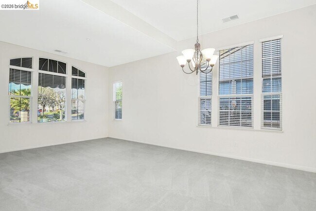 Building Photo - 1503 Bismarck Ln