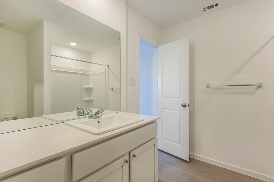 Building Photo - 1867 Musk Rose