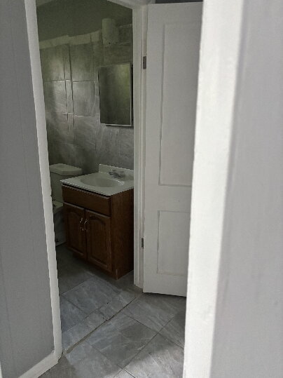 Building Photo - "4-Bed, 2-Bath Gem in Memphis - Spacious 1332 Sq Ft Home Awaits!"