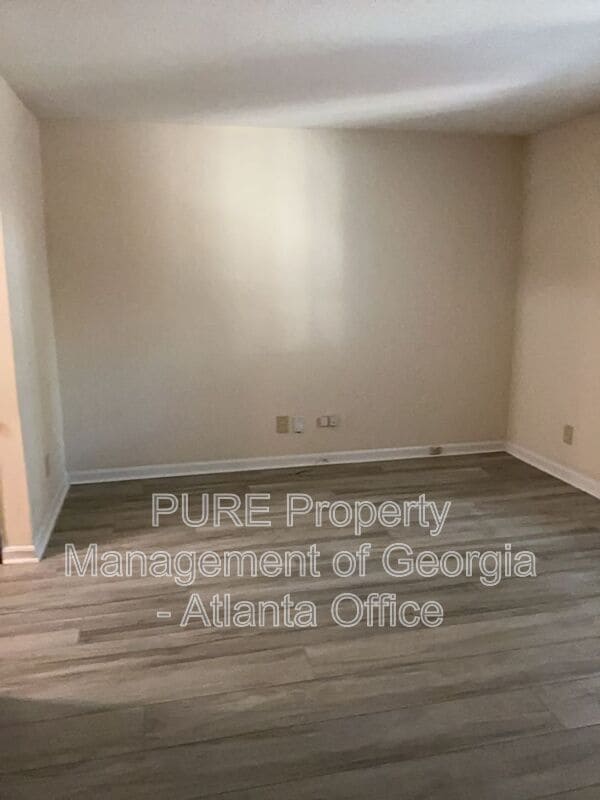 Building Photo - 774 Rogers Way SW