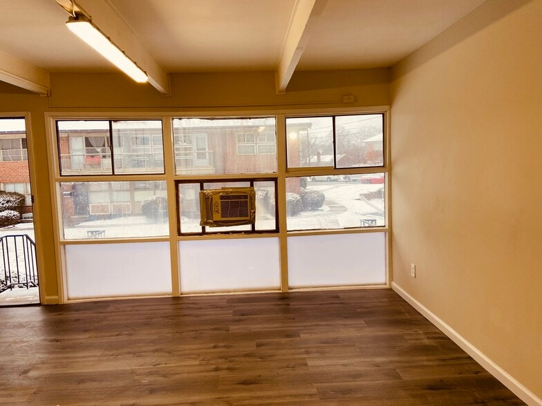Building Photo - 7405 18th Ave