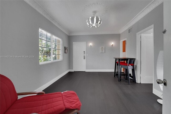 Building Photo - 846 Jefferson Ave