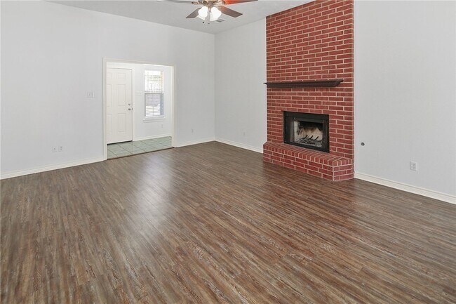 Building Photo - 3800 Stony Creek Ln