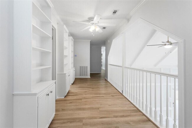 Building Photo - 9203 Godstone Ln
