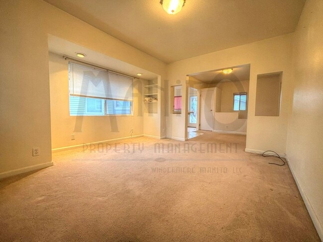 Building Photo - Downriver Bungalow