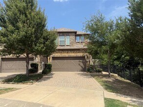 Building Photo - 6300 Hermosa Dr