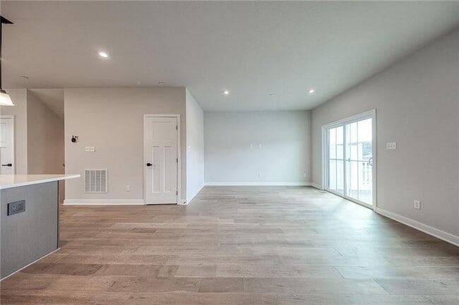 Building Photo - 315 Telluride Ln
