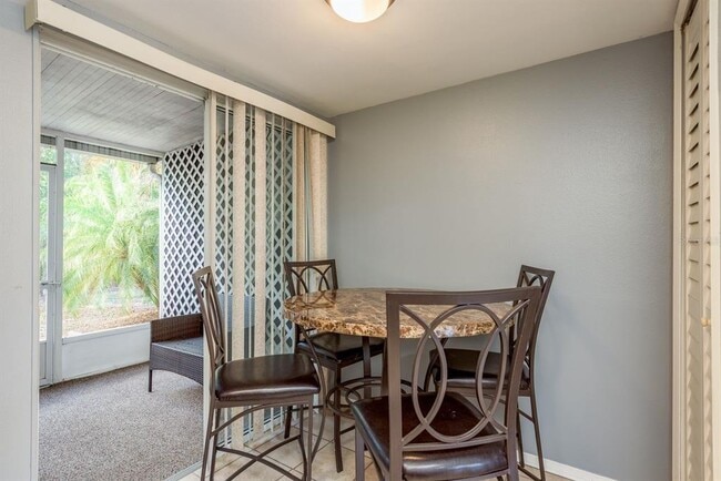 Building Photo - 1602 Brigadoon Dr