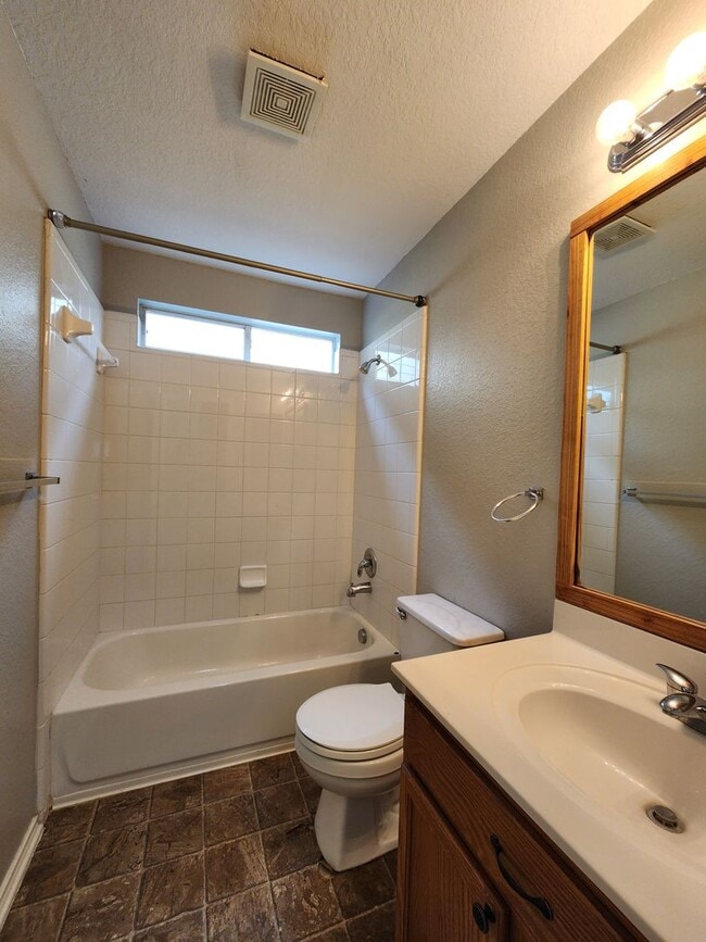 Building Photo - No Carpet / Storage Shed / Back Patio  /  ...