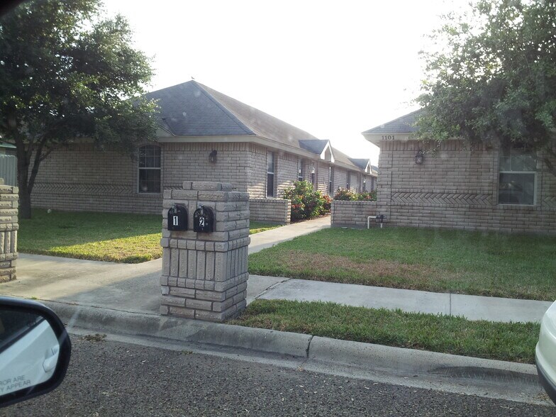 Building Photo - 1101 Stonehaven Blvd
