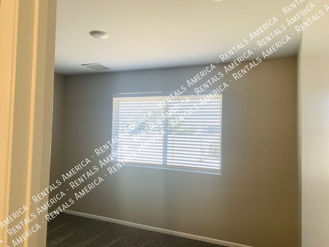 Building Photo - 11433 N Hagen Dr