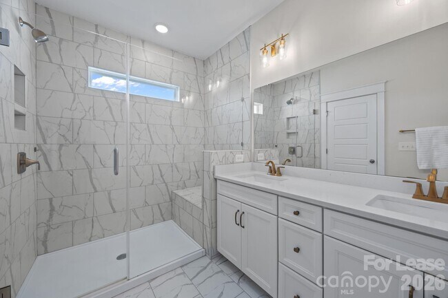 Building Photo - 4832 Blanchard Wy