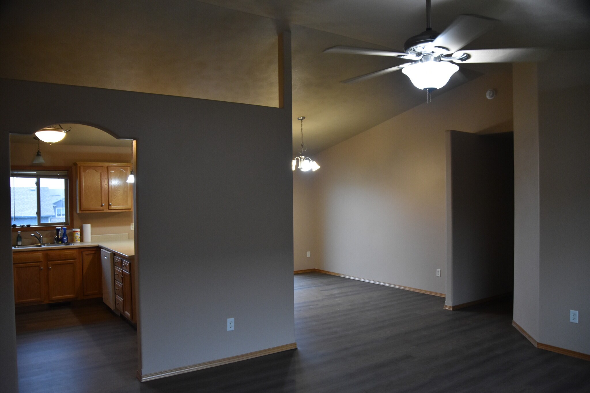 Building Photo - 8102 S Hughes Ave