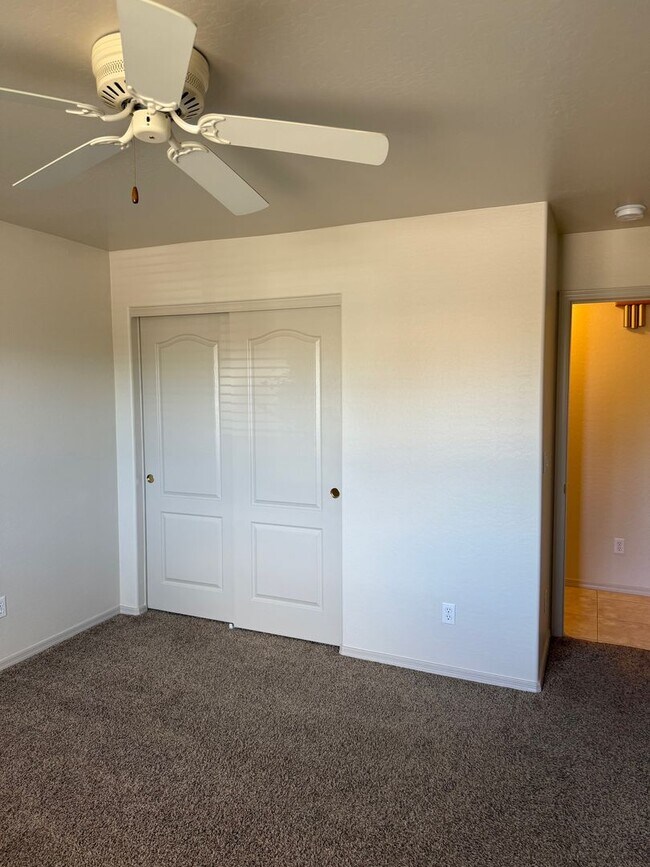 Building Photo - 7378 E Mingus Trail