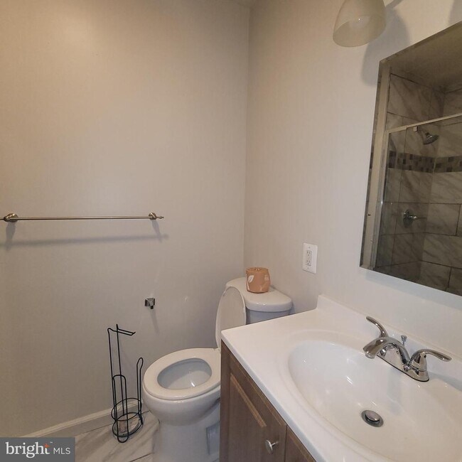 Building Photo - 6903 Sandra Marie Cir