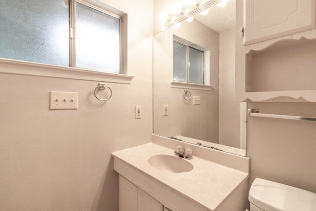 Building Photo - 1503 Wheless Ln