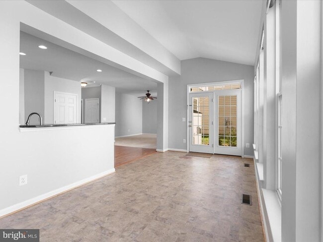 Building Photo - 6713 Selbourne Ln
