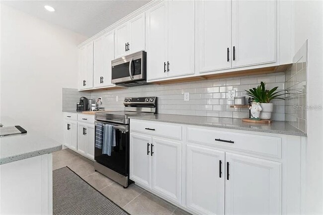 Building Photo - 7036 Twilight Bay Dr