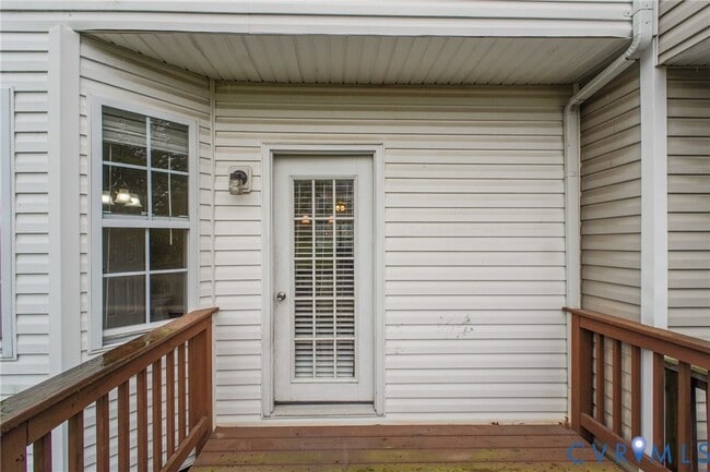 Building Photo - 405 Donelson Loop