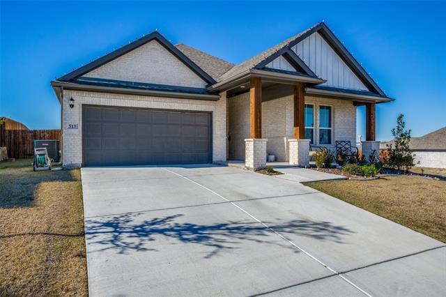 Building Photo - 513 Lakeway Ln