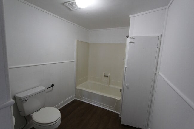 Building Photo - 232 Columbia Ave