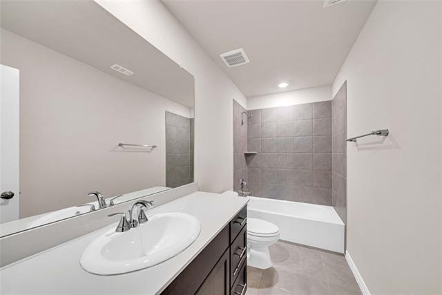 Building Photo - 504 Weller Rd