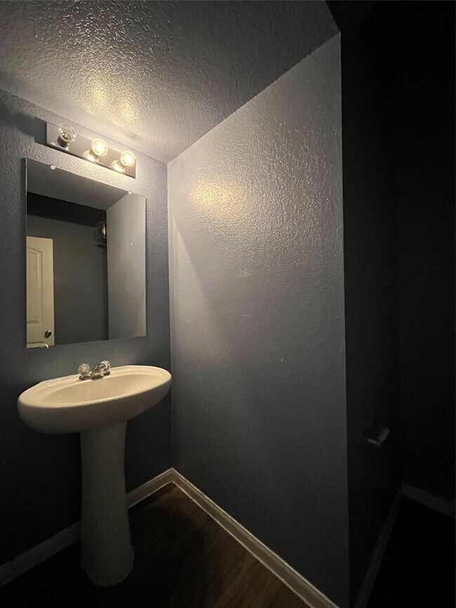 Building Photo - 501 Cibolo Creek Dr