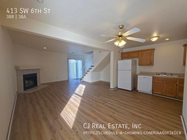 Building Photo - 413 SW 6 St