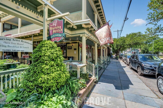 Building Photo - 49 Franklin Ave