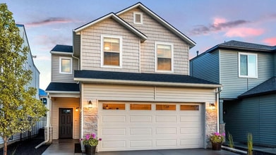 Building Photo - Beautiful Home in Meridian! Solar Power and Landscaping included.