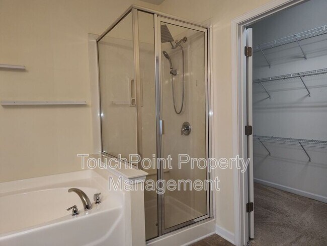 Building Photo - 13415 Hunting Birds Ln