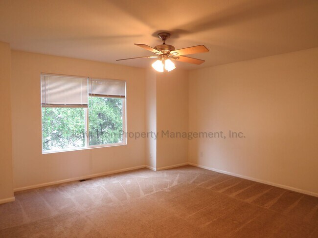 Building Photo - Beautiful 3-Bedroom House in Eastern Colorado Springs