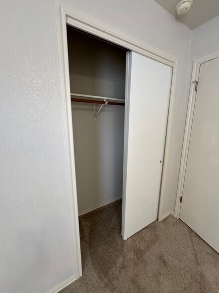 Building Photo - 1404 Carriage Hills Trl