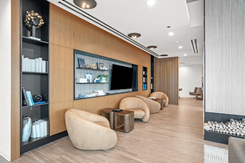 Building Photo - 1378 S Wabash Ave