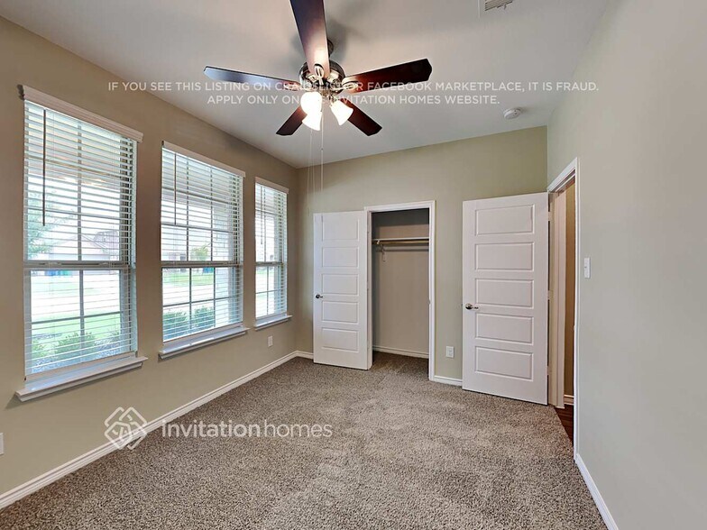 Building Photo - 225 Garden Grove Dr