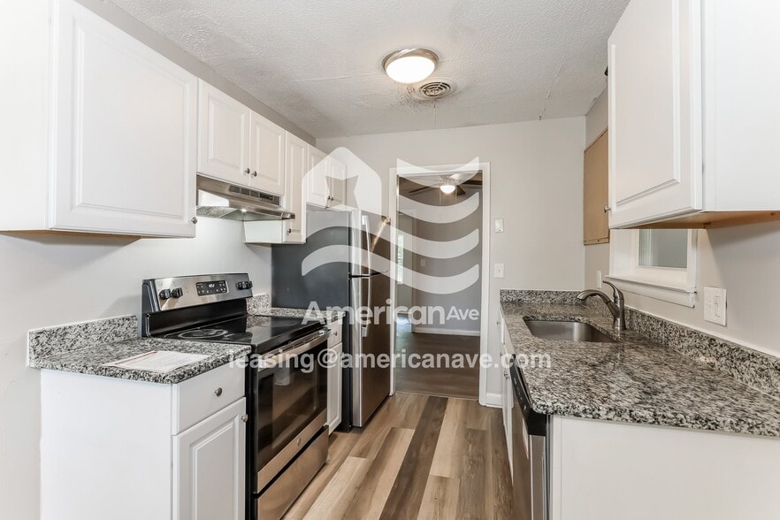 Building Photo - 2839 Glenn Hills Cir