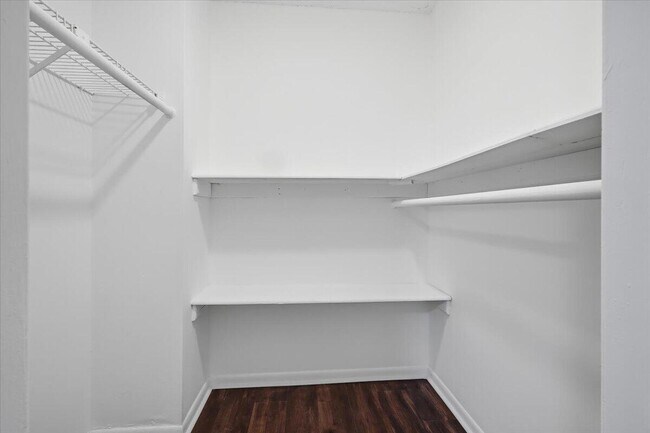 Building Photo - 3907 NW 76th Terrace