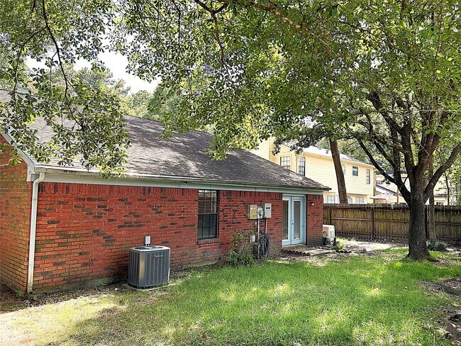 Building Photo - 3307 Golden Willow Dr
